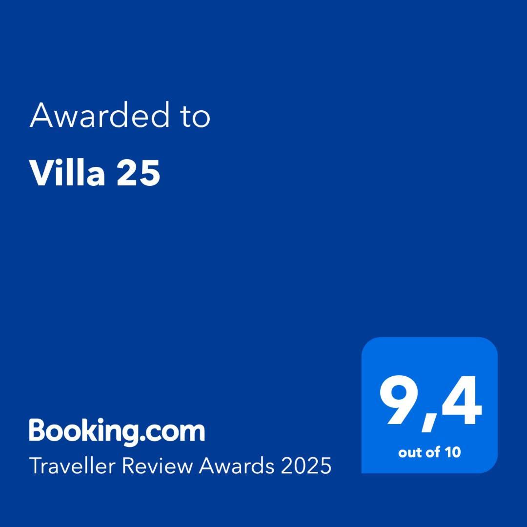 Villa 25 Cabra Kültér fotó